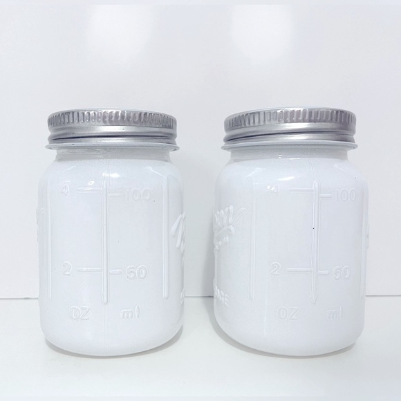 White Glass Mason Jar Salt and Pepper Shakers - NWOT - Picture 3 of 4